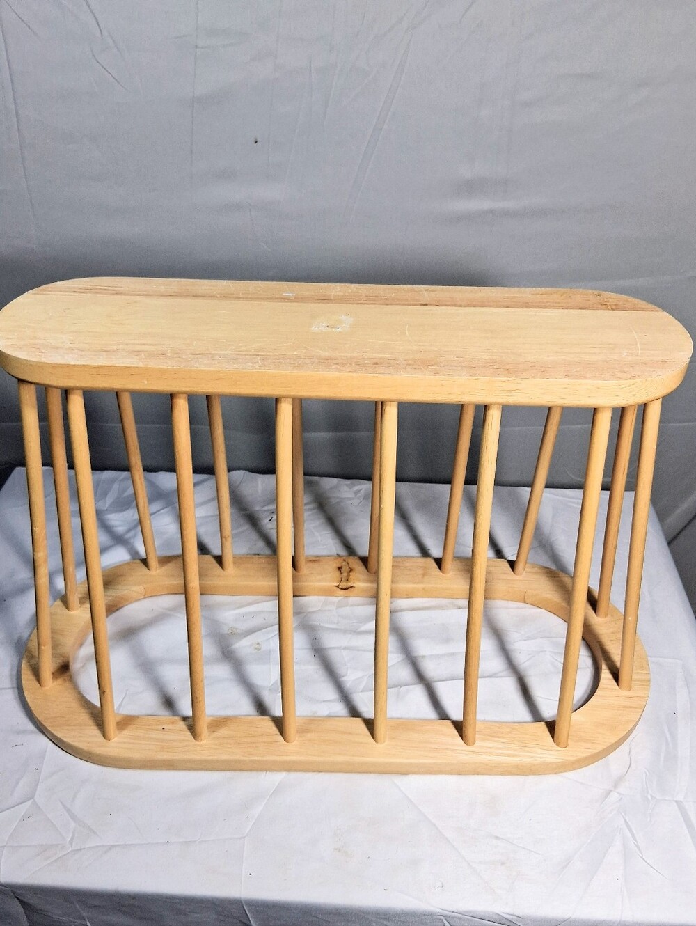 Blond Wood Mid Century 17" Long X 7" Wide Large Magazine/Record Rack - Picture 8 of 10
